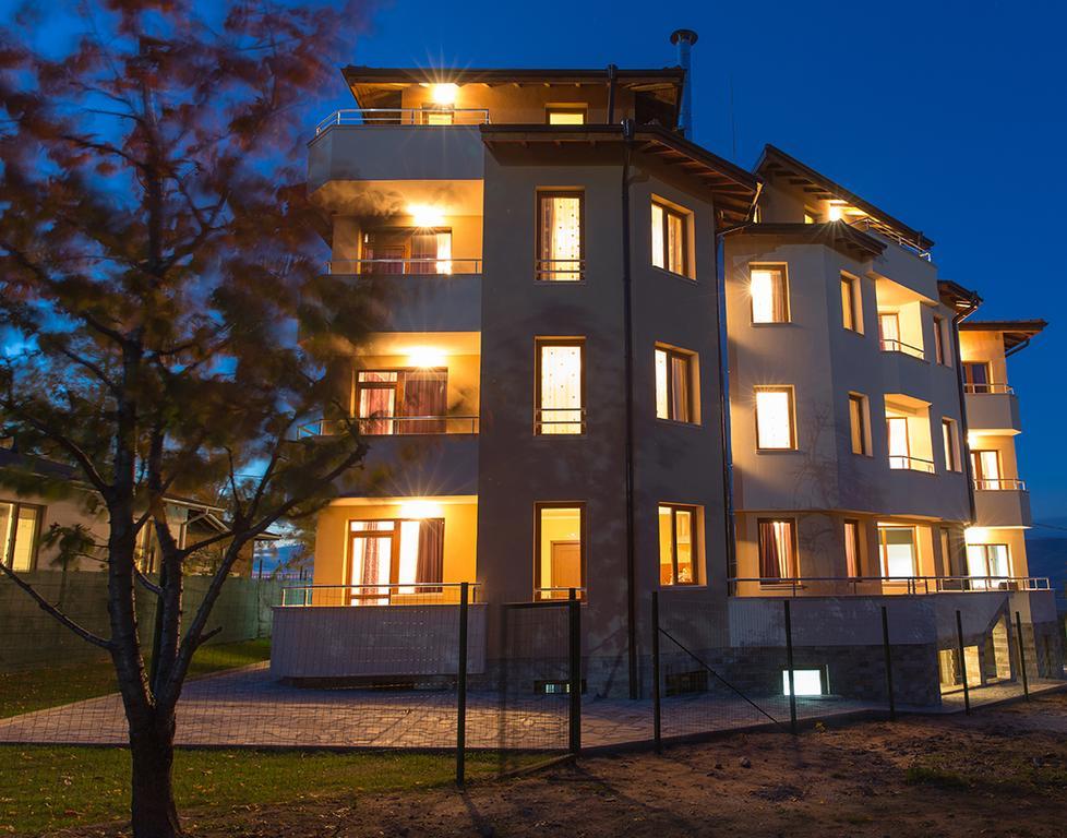 Family Hotel Relaxa Sapareva Banya Bagian luar foto