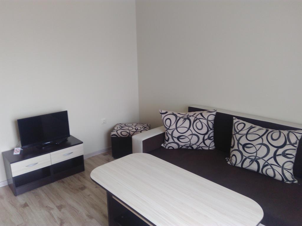 Family Hotel Relaxa Sapareva Banya Bagian luar foto
